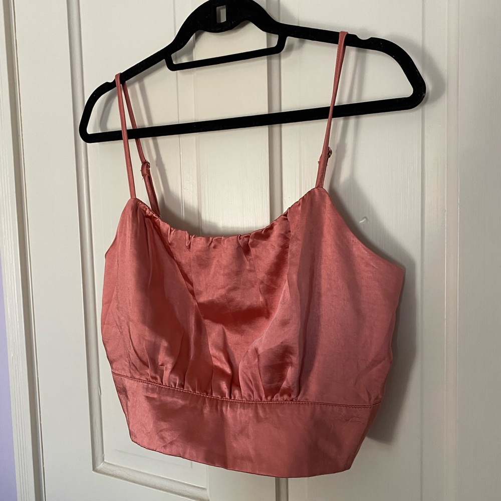 Lulu’s rusty rose top